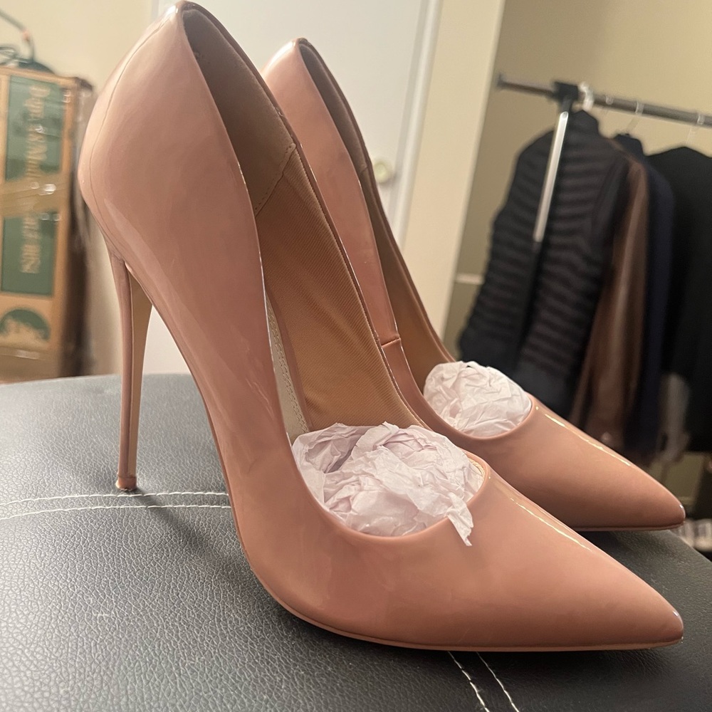 ASOS NEW Point toe beige heels!